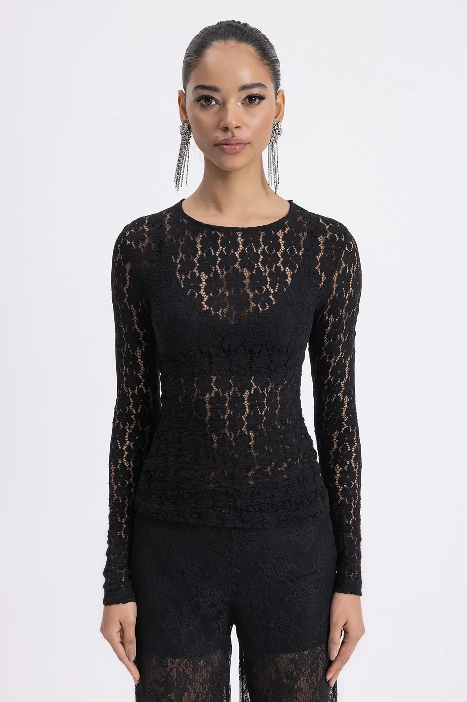 Bayan Siyah Dantel Slim Fit Top