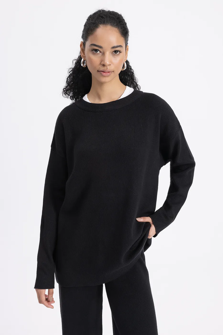 Bayan Siyah Oversize Örgü Kazak