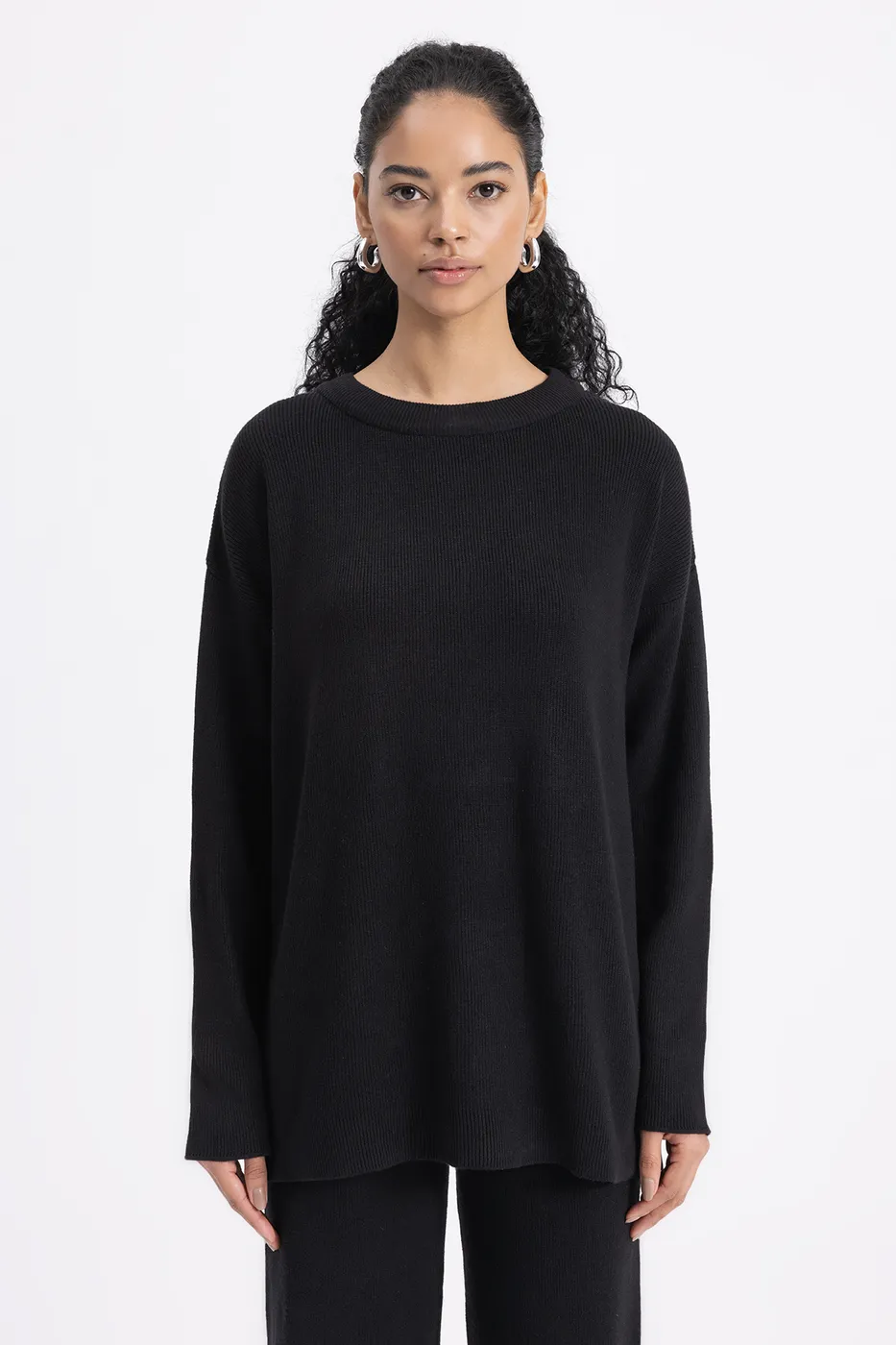 Bayan Siyah Oversize Örgü Kazak