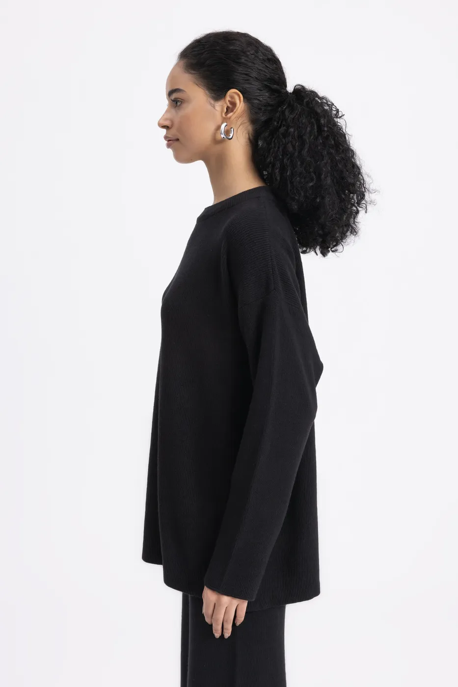 Bayan Siyah Oversize Örgü Kazak