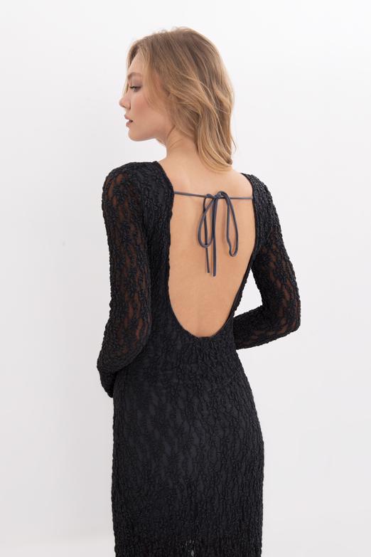 Sırt Dekolteli Dantel Maksi Elbise