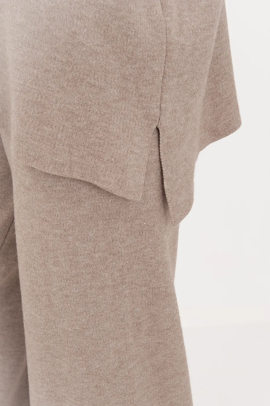 Bayan Vizon Dik Yaka Detaylı Oversize Örgü Kazak