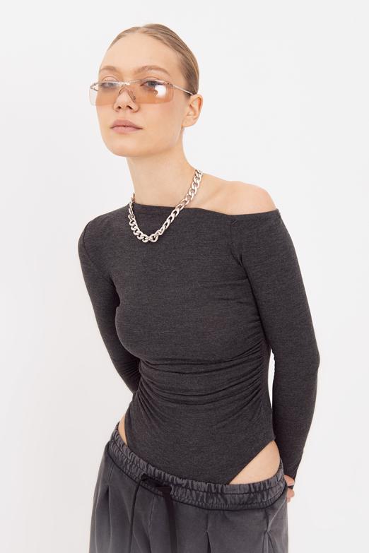 Bayan  Asimetrik Yakalı Body