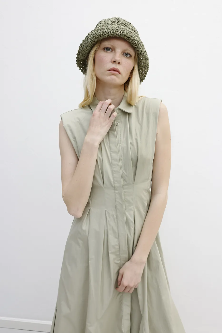 Bayan Bej Volanlı Midi Boy Gömlek Elbise