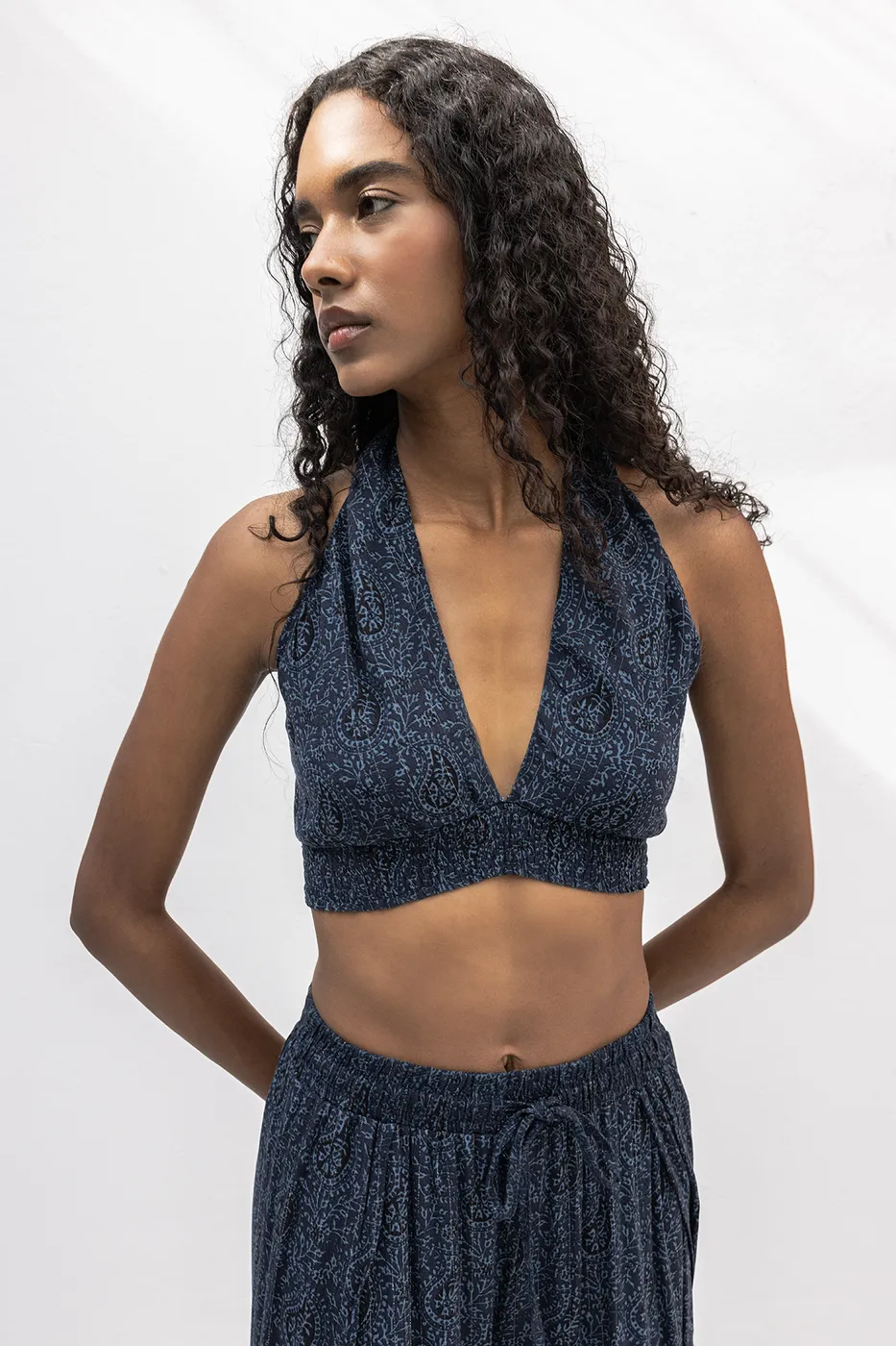 Bayan Lacivert Çapraz Boyundan Bağlı Büstiyer