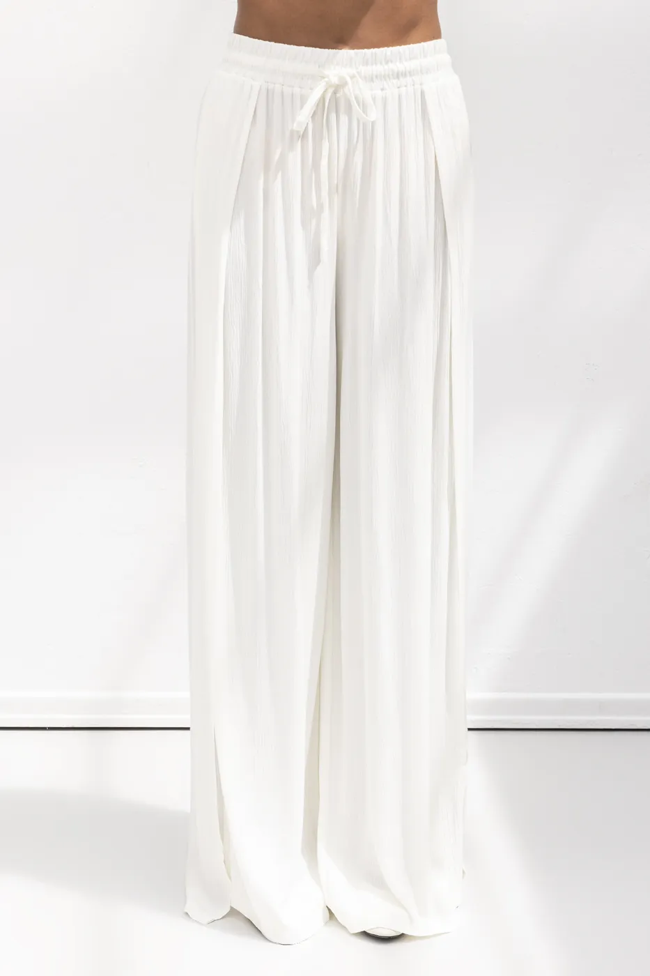 Bayan Ekru Derin Yırtmaçlı Anvelop Bol Pantolon