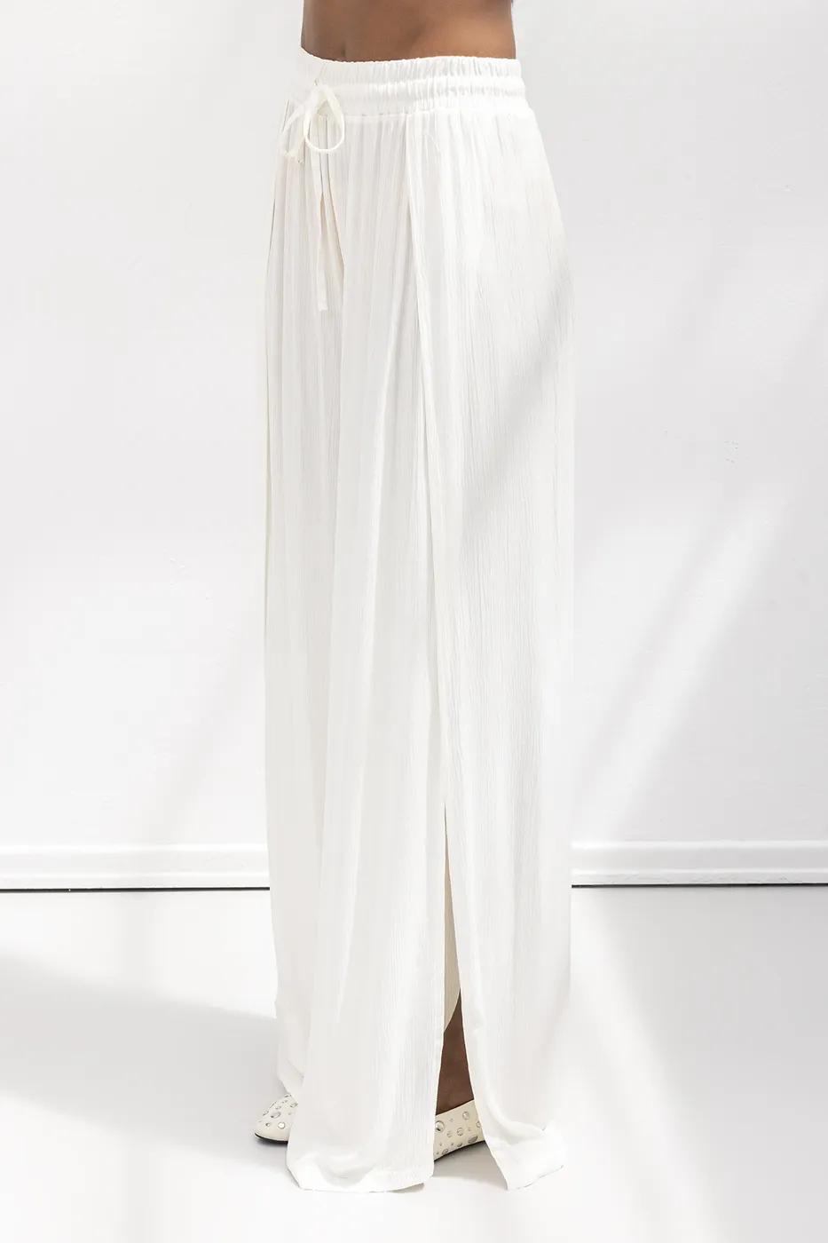 Bayan Ekru Derin Yırtmaçlı Anvelop Bol Pantolon