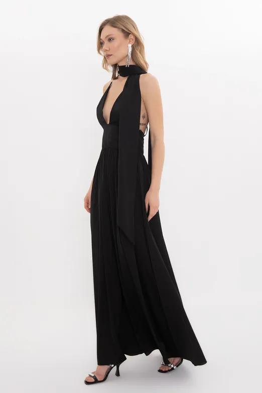Bayan Siyah Askılı Fular Detaylı Maksi Saten Elbise - BSL