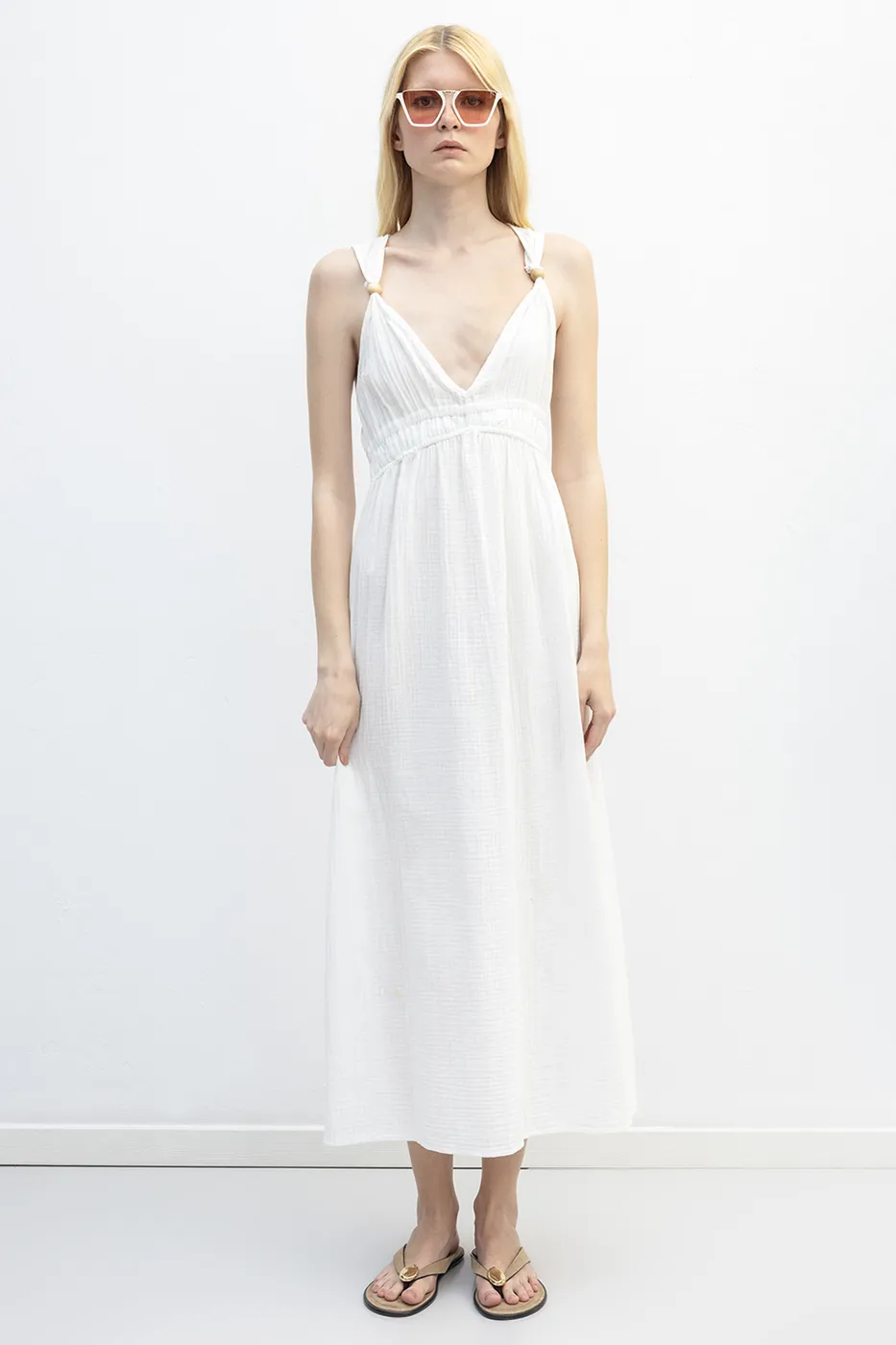Bayan Beyaz Askılı V Yaka Cotton Midi Elbise
