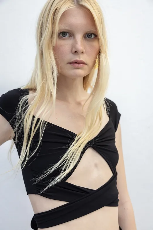 Bayan Siyah Bağlamalı Crop Top - BSL