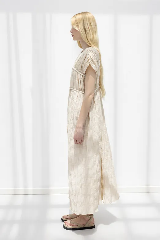 Bayan Bej Uzun Büzgülü Elbise - BSL