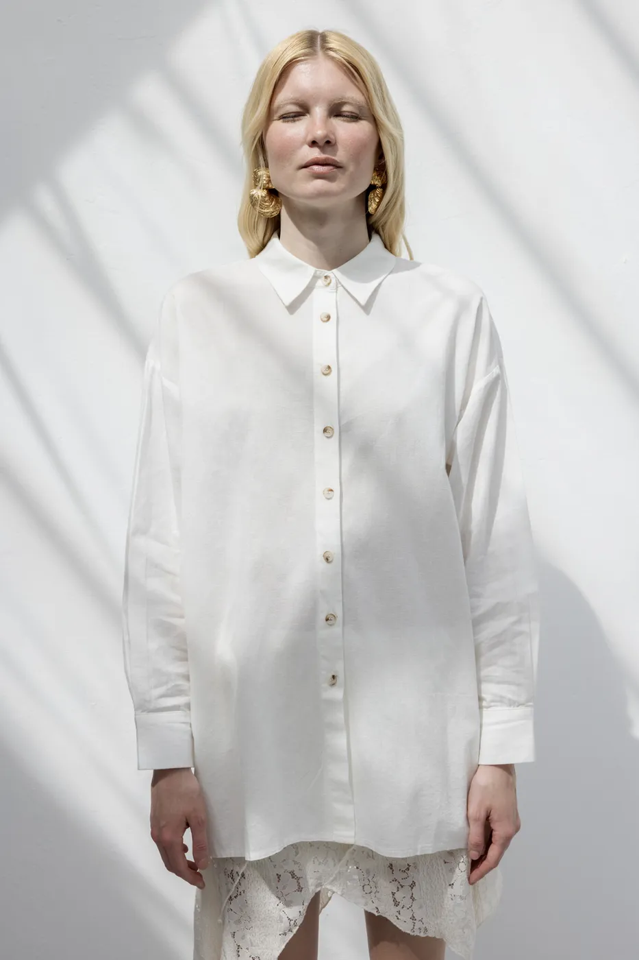 Bayan Beyaz Oversize Keten Gömlek