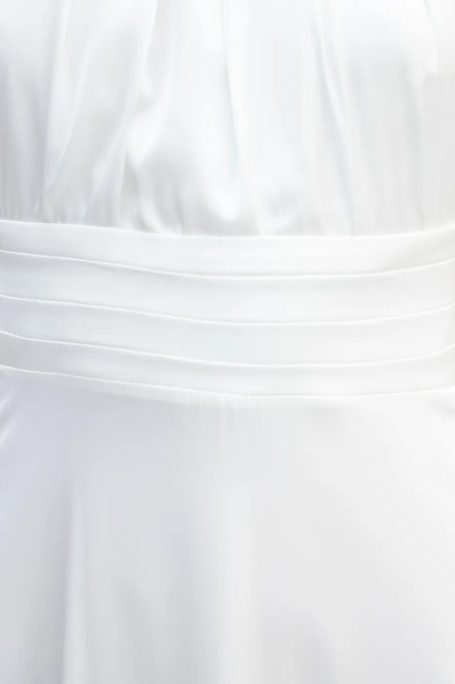 Bayan Ekru Sırt Dekolteli Saten Maksi Elbise