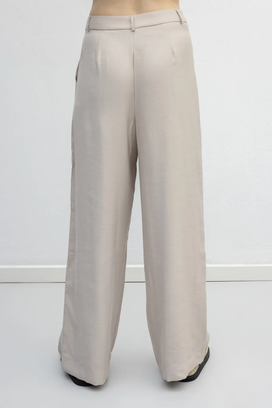 Bayan Bej Saten Bol Pantolon