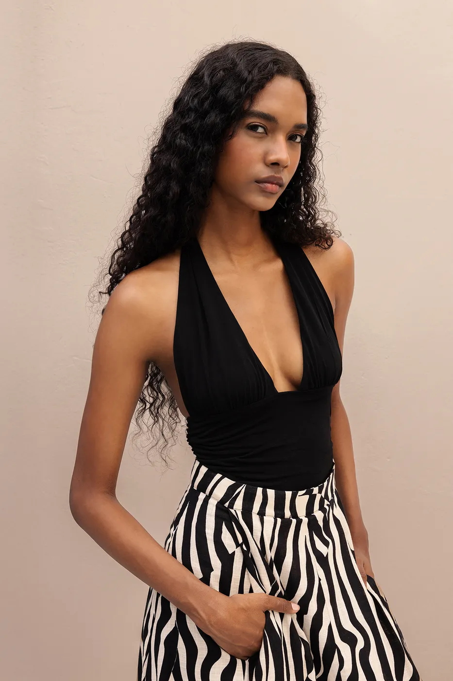 Bayan Siyah Drapeli  Bağlamalı Top