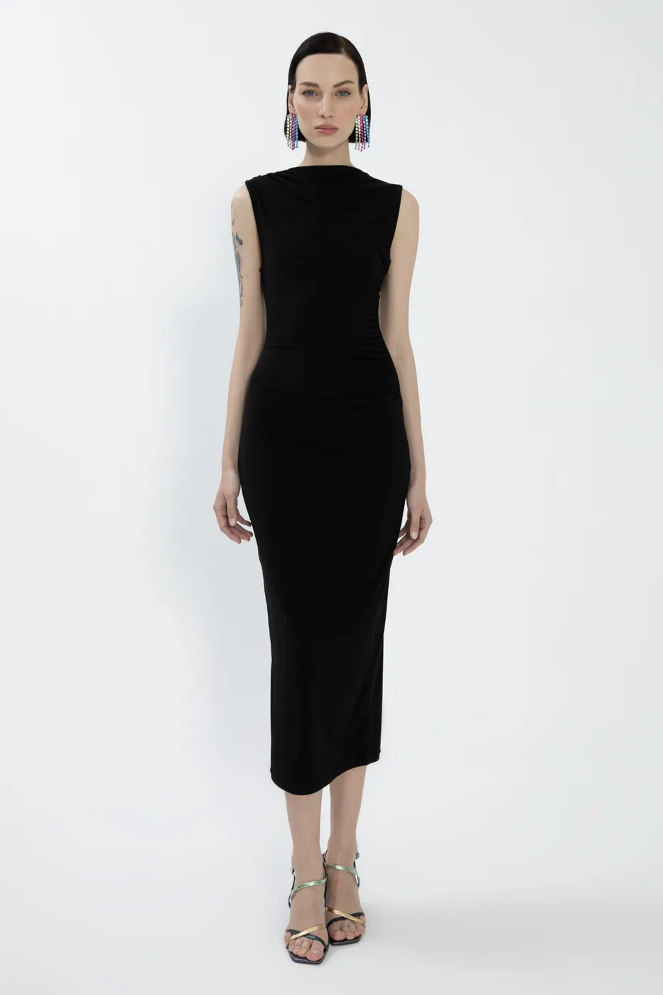 Bayan Siyah Drapeli Kolsuz  Midi Elbise