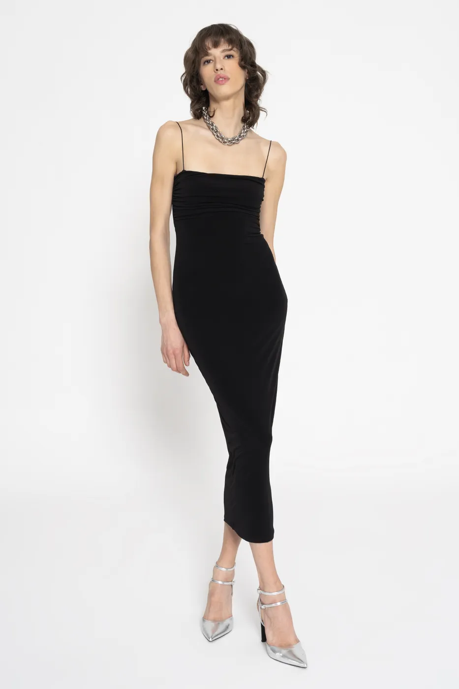 Bayan Siyah Askılı  Midi  Kalem Elbise