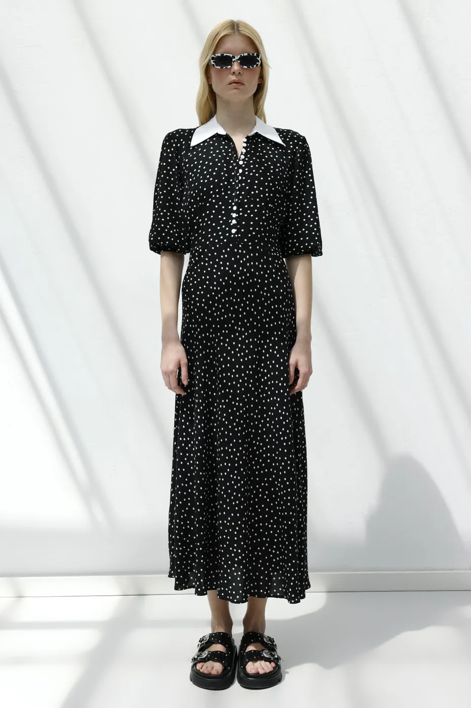 Bayan Siyah Puantiyeli Midi Elbise