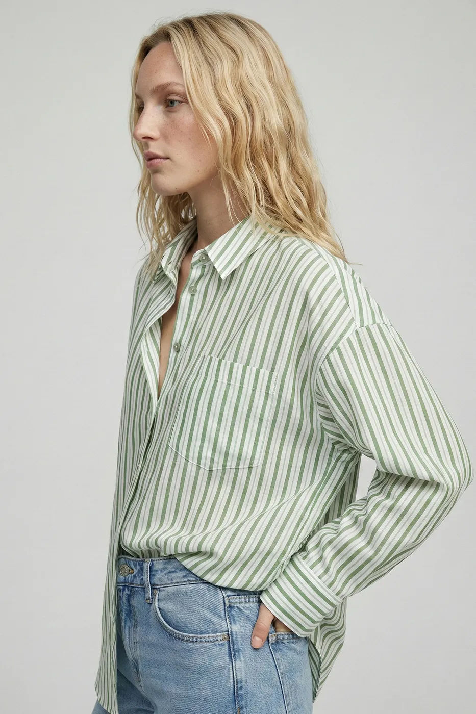 Bayan Yeşil Çizgili Oversize Gömlek
