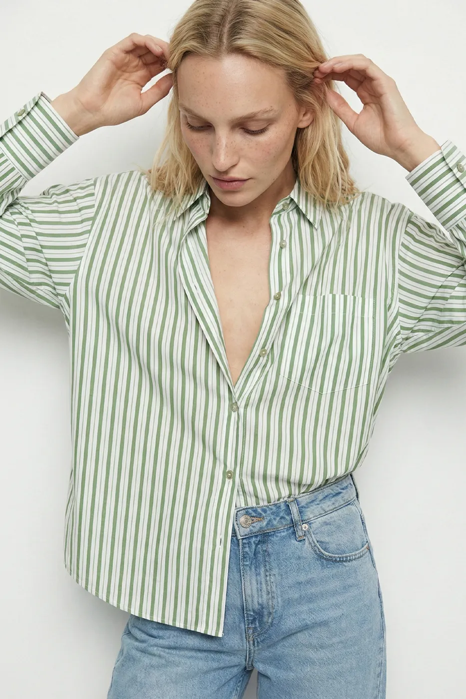 Bayan Yeşil Çizgili Oversize Gömlek