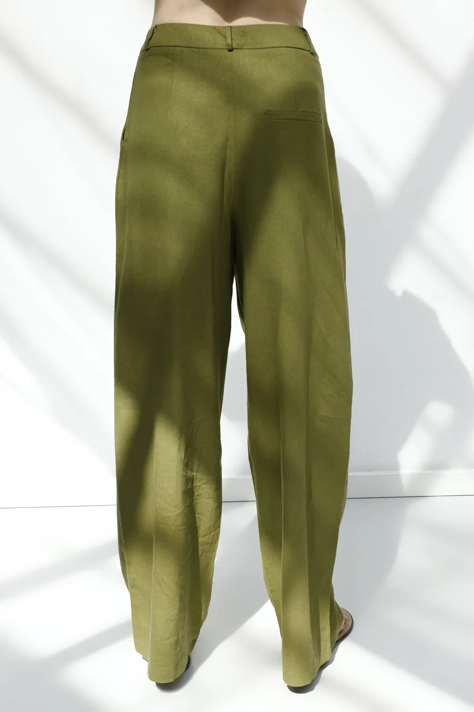 Bayan Yeşil Keten Pileli Bol Pantolon