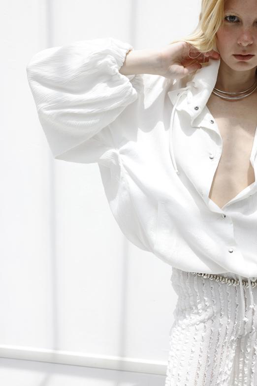 Volanlı Dökümlü Mont