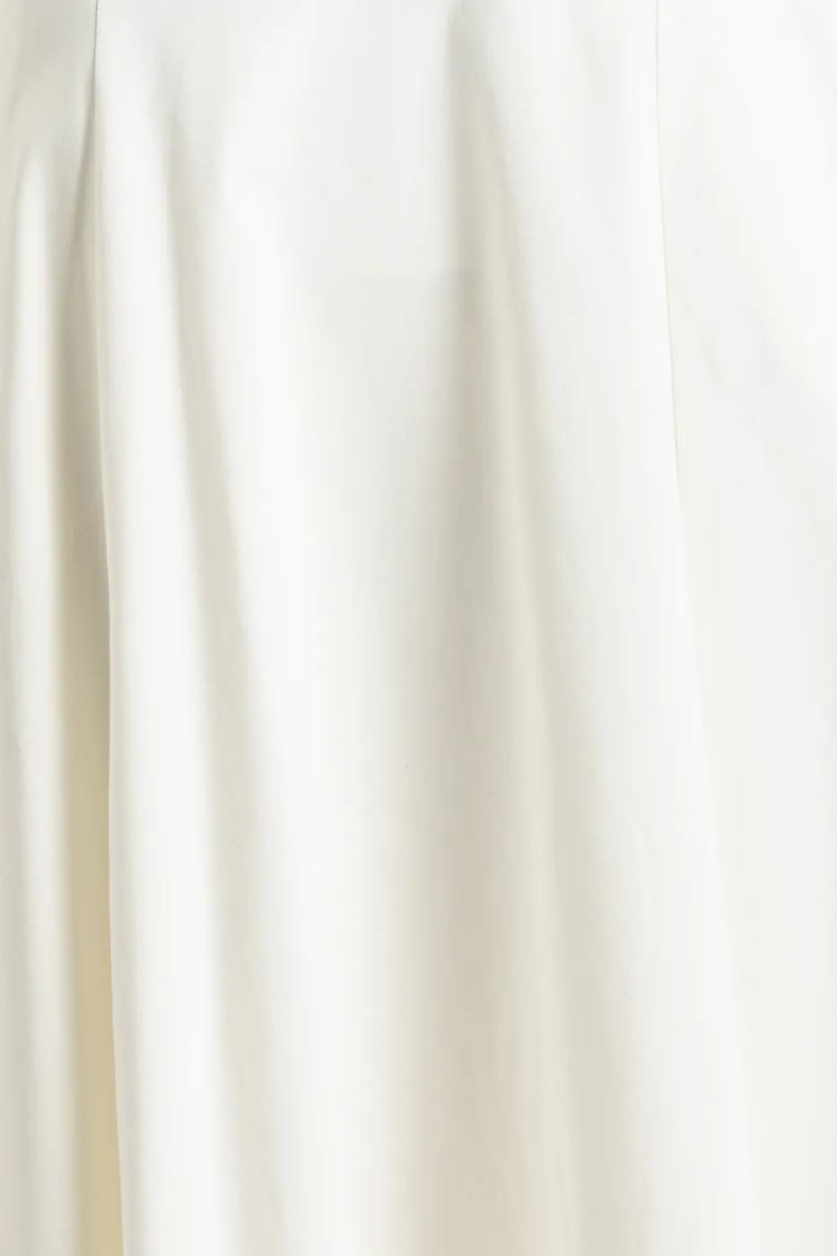 Bayan Beyaz Cep Detaylı Midi Kloş Etek