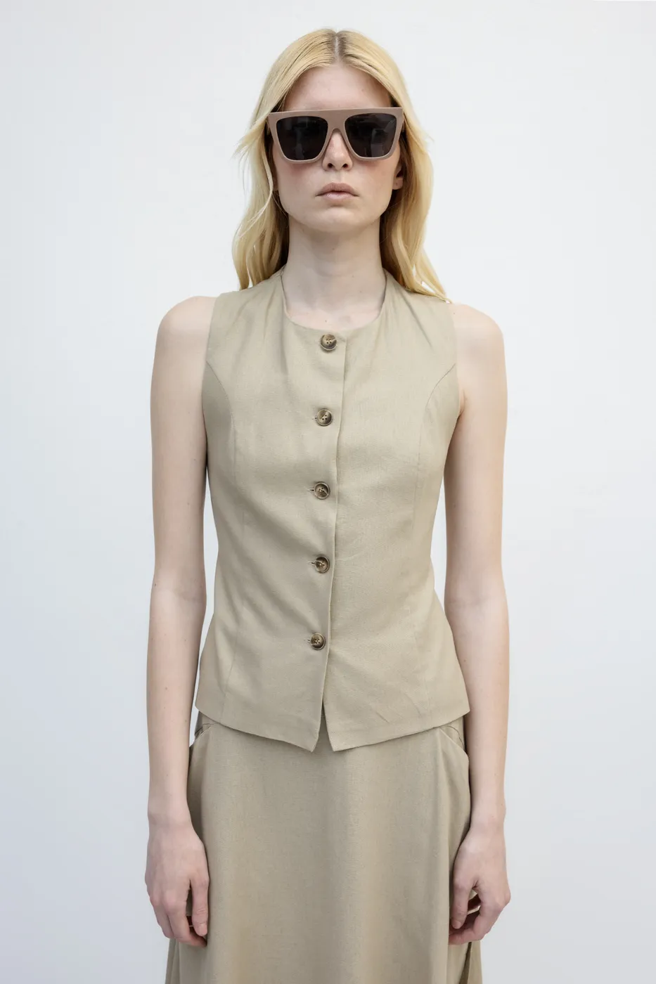 Bayan Bej Keten Slim Yelek