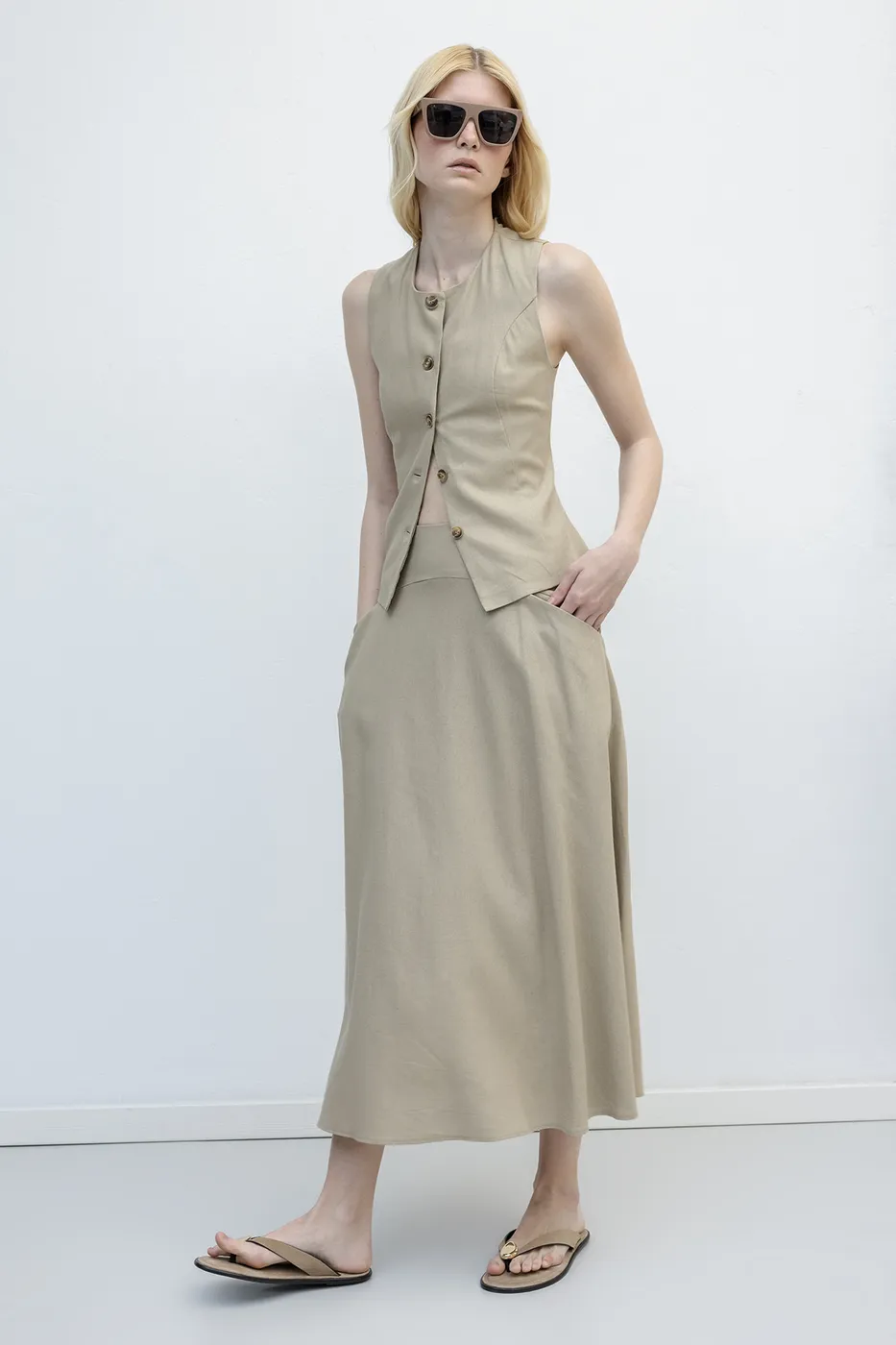 Bayan Bej Korsajlı Keten Midi Kloş Etek