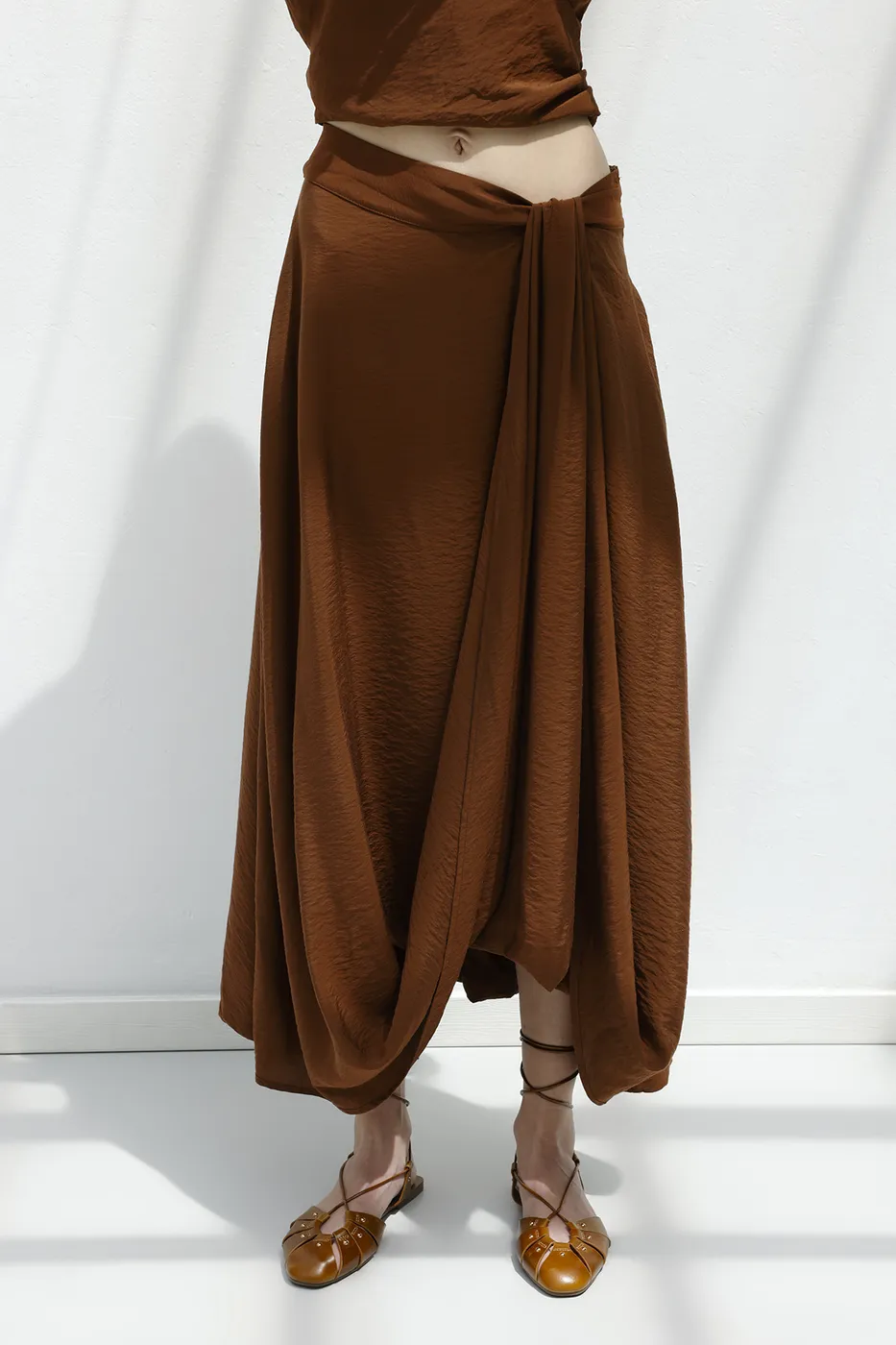 Bayan Kahverengi Balon Etek