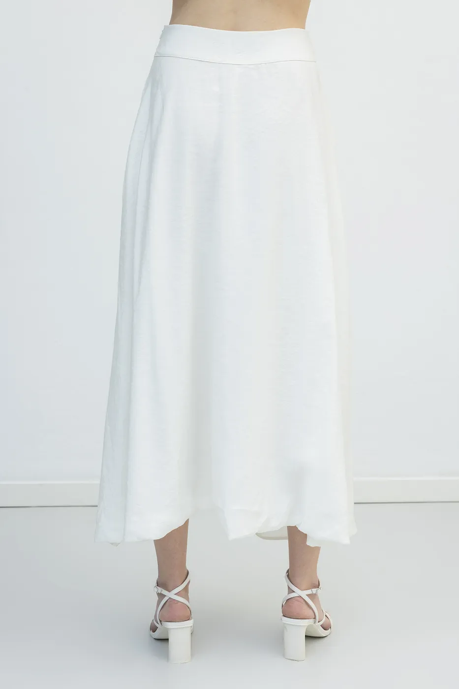 Bayan Beyaz Balon Etek
