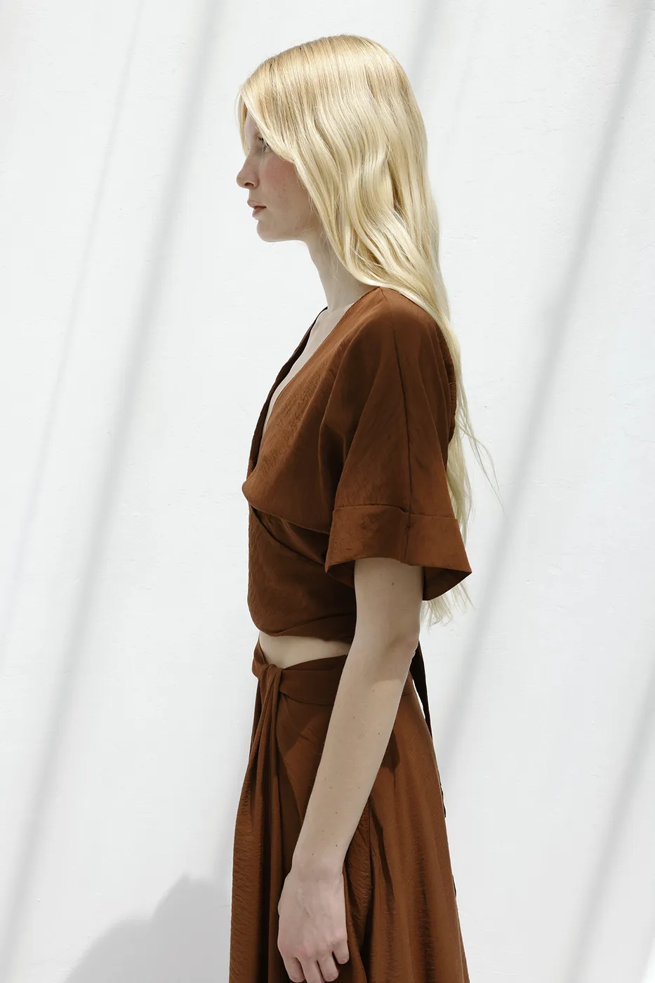 Bayan Kahverengi Kruvaze Kapama Bağlamalı Bluz