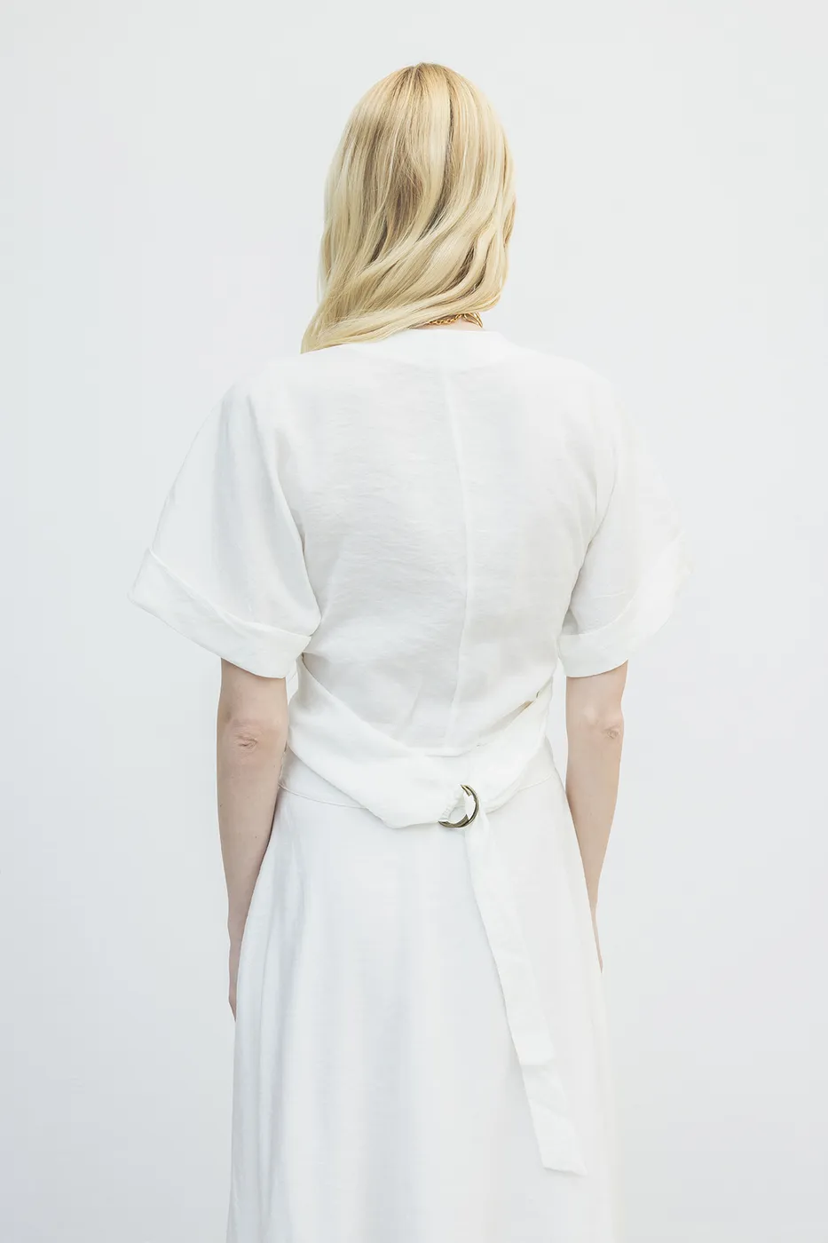 Bayan Beyaz Kruvaze Kapama Bağlamalı Bluz