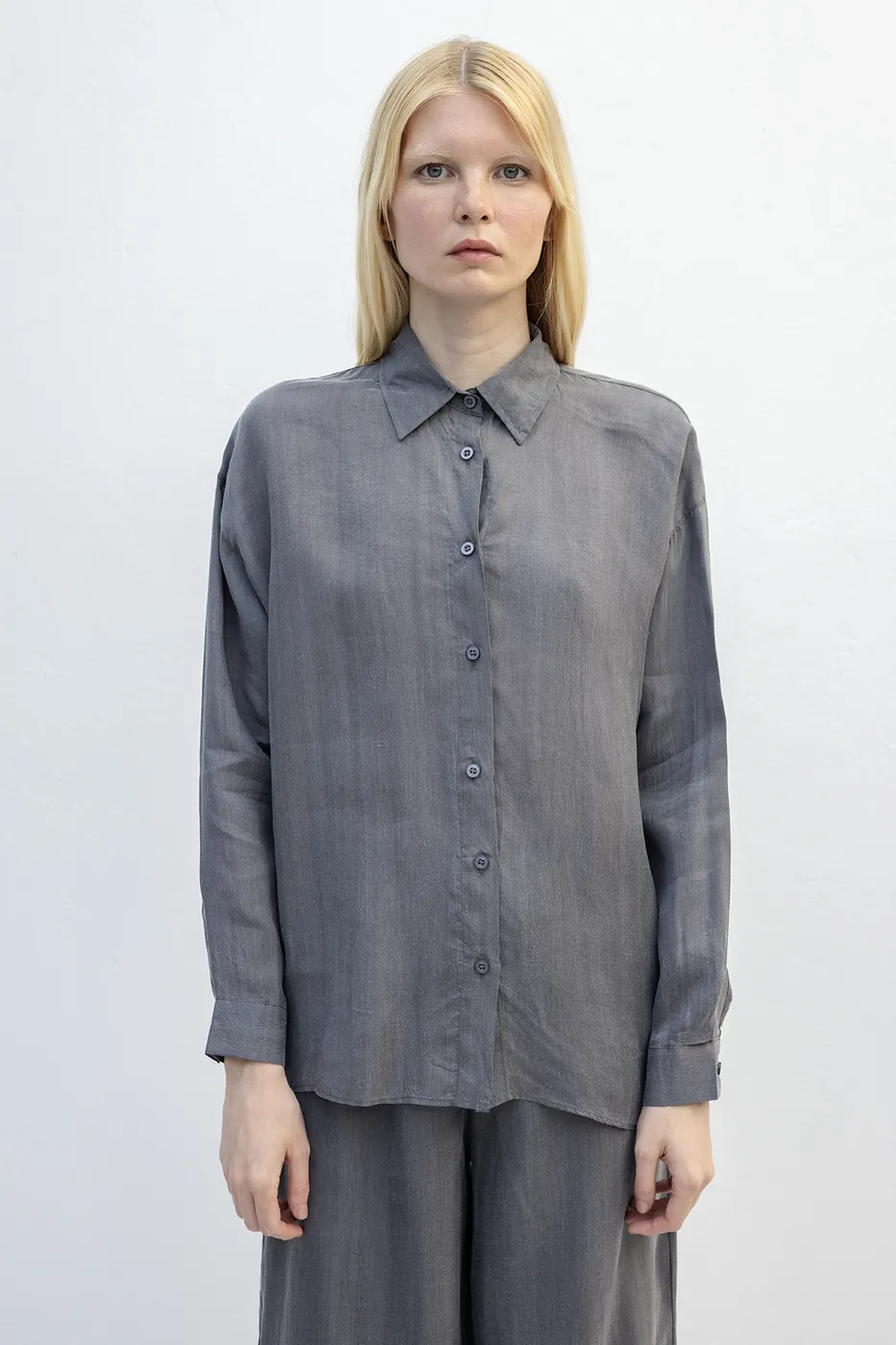 Bayan Antrasit Oversize Lyocell Gömlek