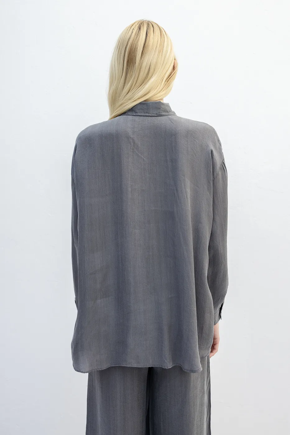 Bayan Antrasit Oversize Lyocell Gömlek