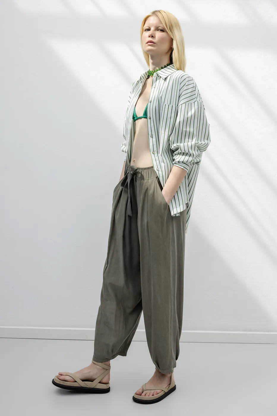 Bayan Haki Tencel Pileli Şalvar Pantolon