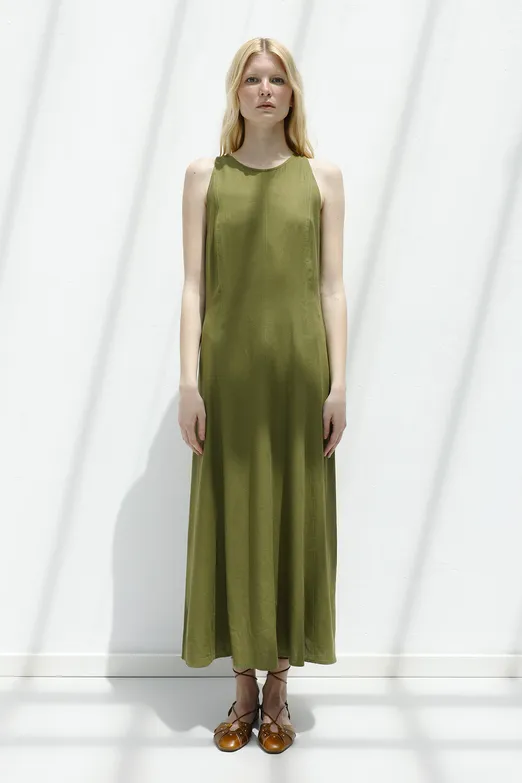 Bayan Haki Keten Midi Kolsuz Elbise - BSL