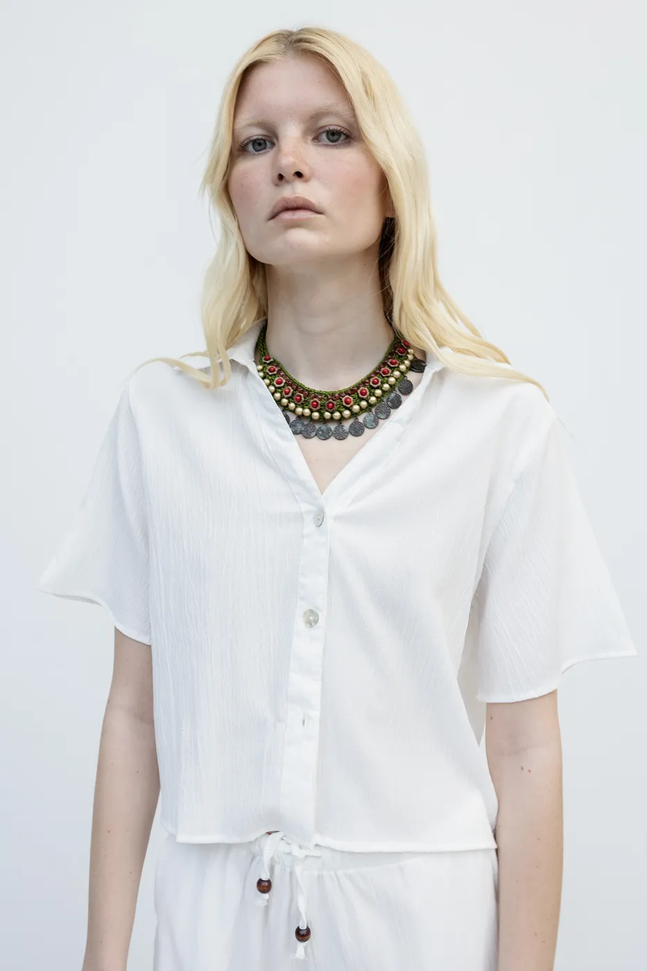 Bayan Beyaz Kısa Kollu Gömlek