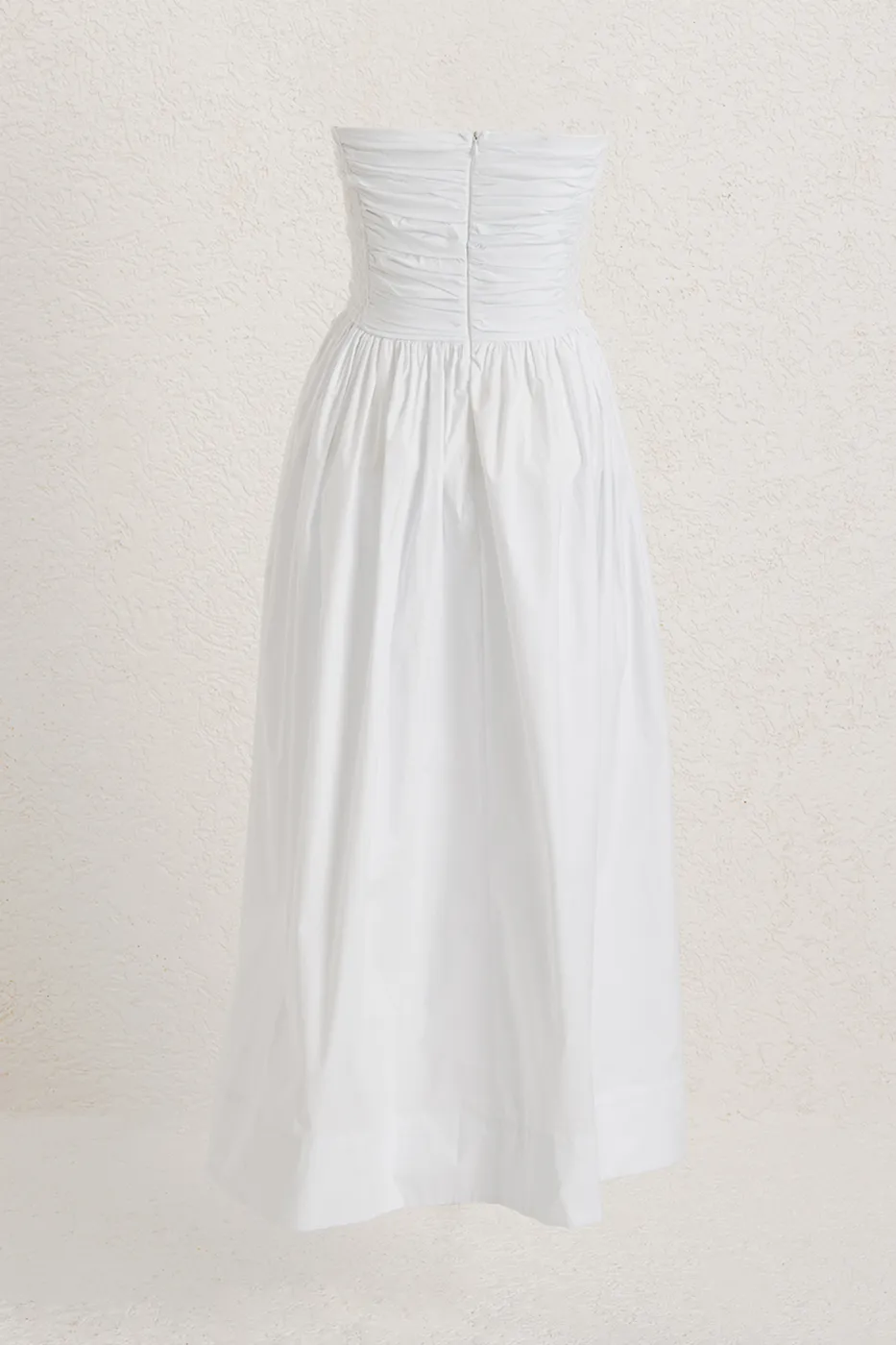 Bayan Beyaz Straplez Büzgülü Midi Elbise