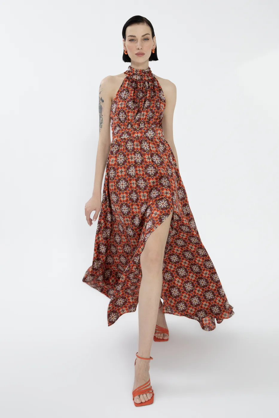 Bayan Kiremit Dik Yaka Kolsuz Saten Maksi Elbise