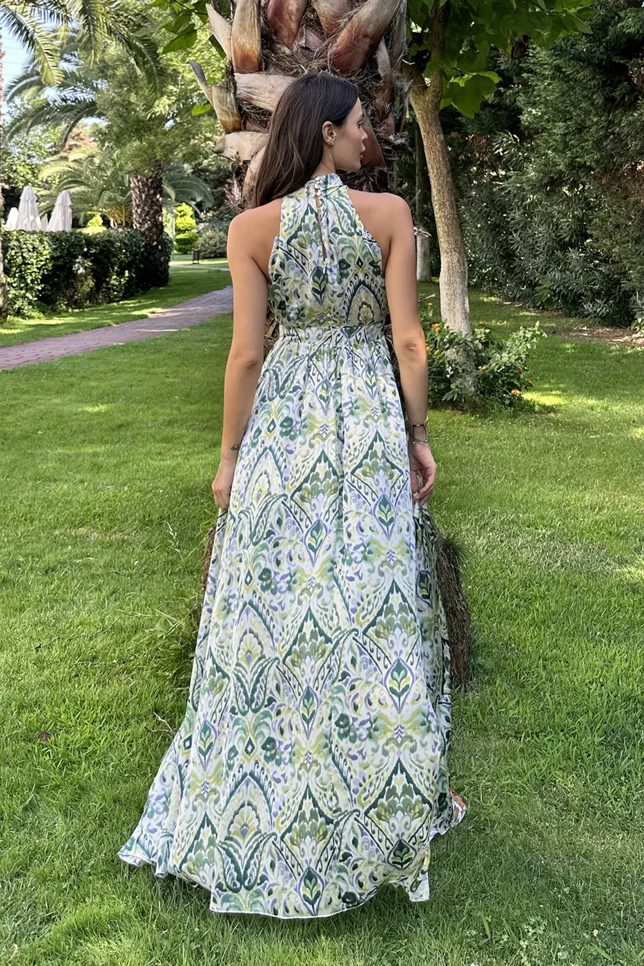 Bayan Yeşil Dik Yaka Kolsuz Saten Maksi Elbise