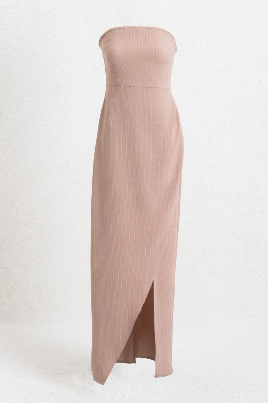 Bayan Pudra Straplez Maksi Elbise