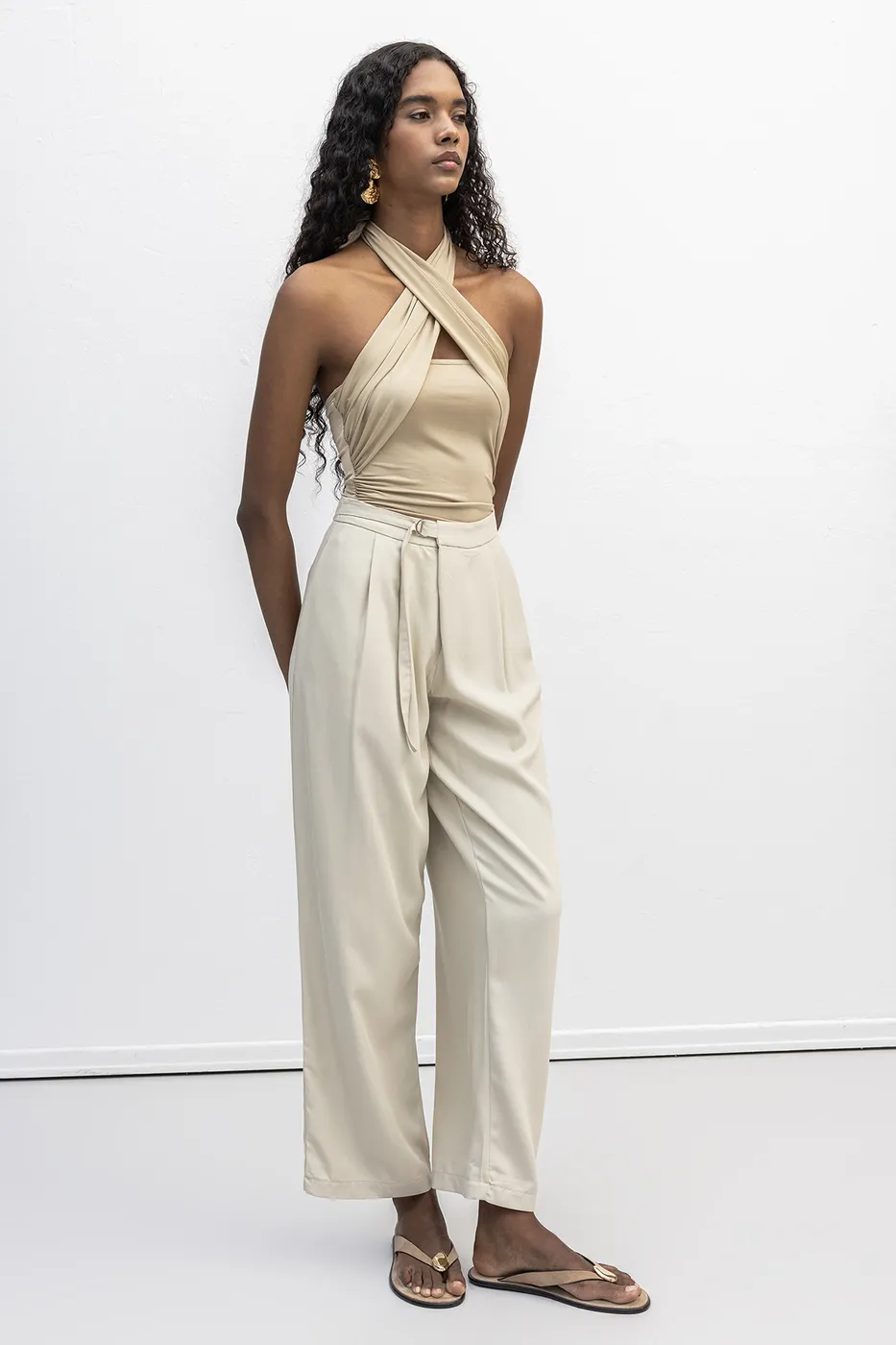 Bayan Bej Pileli Havuç Pantolon