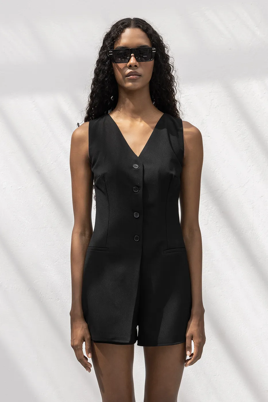 Bayan Siyah V Yakalı Mini Tulum