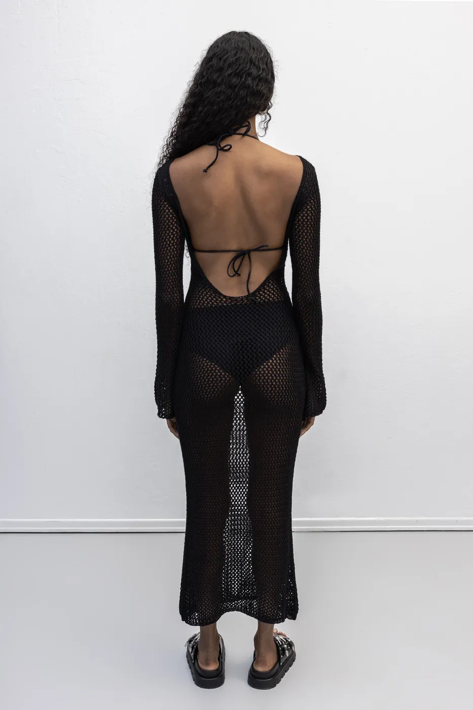 Bayan Siyah Uzun Kollu File Örgü Plaj Elbisesi