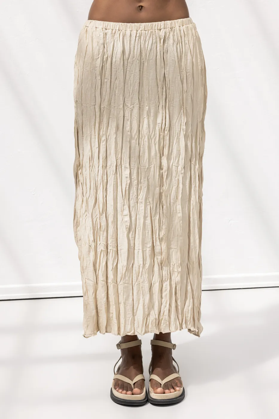 Bayan Bej Crashlı Midi Etek