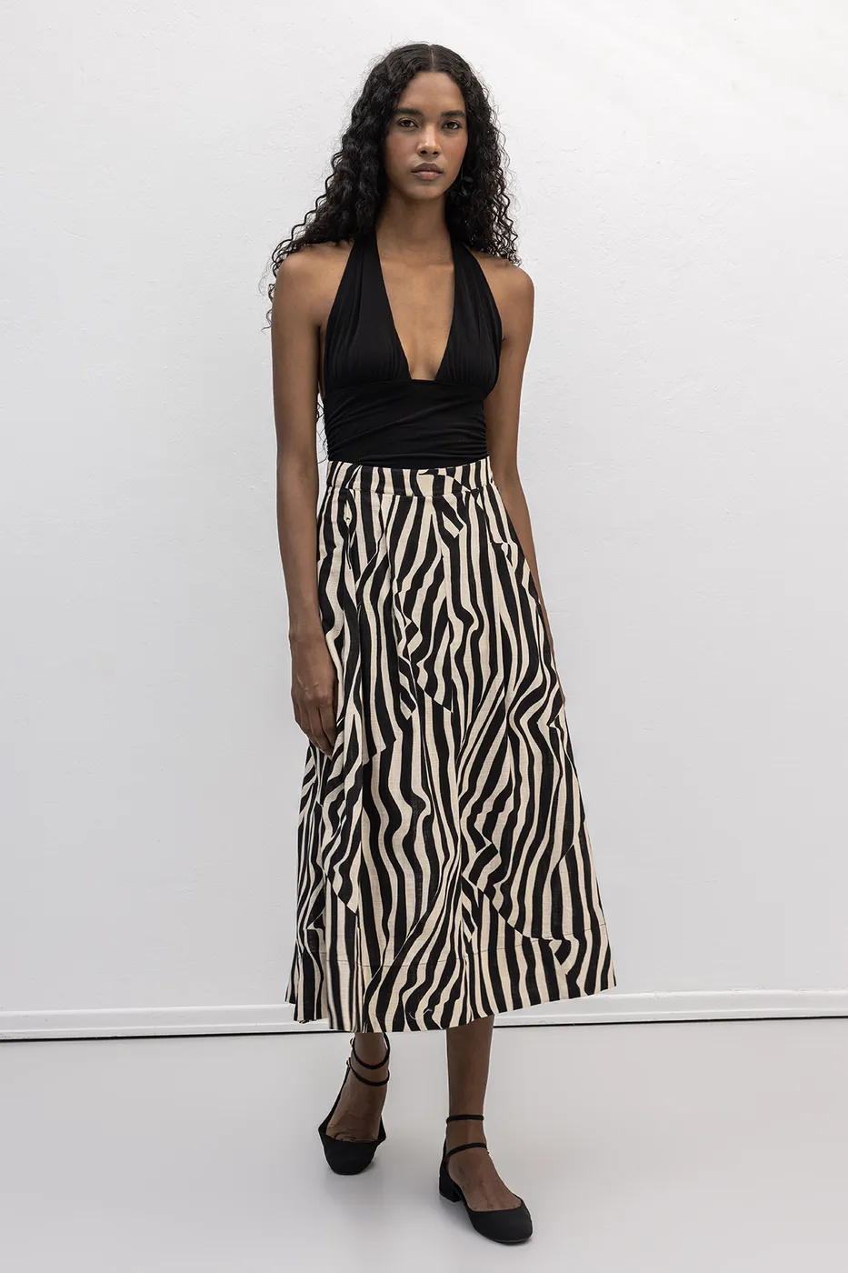 Bayan Siyah Desenli Midi Etek