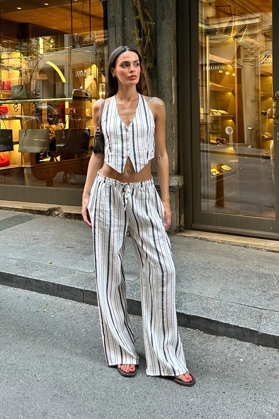 Bayan Ekru Keten Karışımlı Halter Yaka Yelek