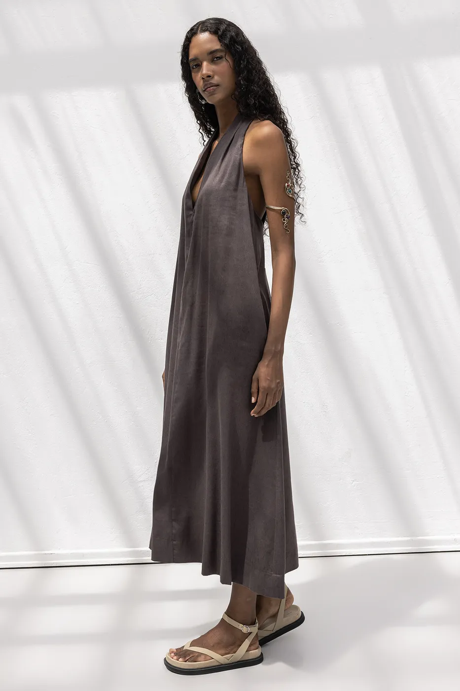 Bayan Kahverengi Oversize Keten Karışım Midi Elbise