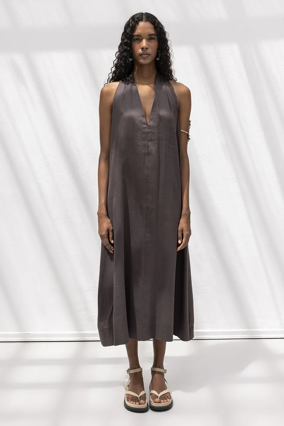 Bayan Kahverengi Oversize Keten Karışım Midi Elbise